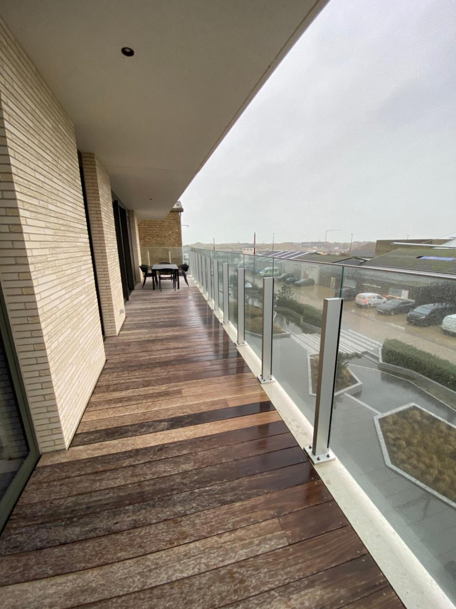 Апартаменты Casa Aninka Остенде Экстерьер фото